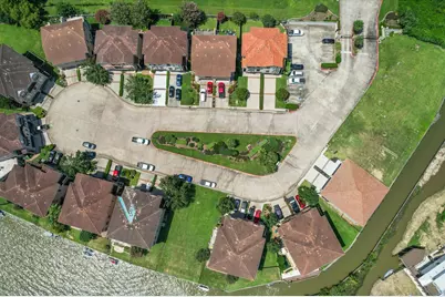 4025 Boardwalk Boulevard, Seabrook, TX 77586 - Photo 35