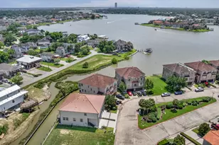 4025 Boardwalk Blvd, Seabrook, TX 77586 - Photo 33