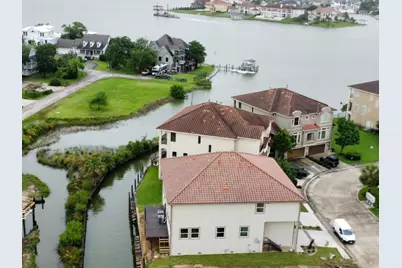 4025 Boardwalk Boulevard, Seabrook, TX 77586 - Photo 27