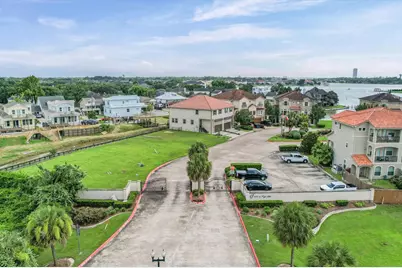 4025 Boardwalk Boulevard, Seabrook, TX 77586 - Photo 39