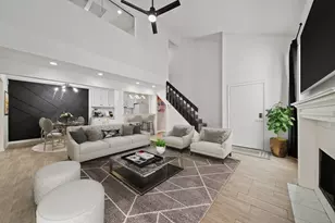 8100 Cambridge St, Houston, TX 77054 - Photo 3