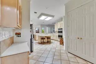 2606 Heatherbend Dr, Pearland, TX 77584 - Photo 13