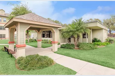 200 W Yoakum Ave Avenue, Kingsville, TX 78363 - Photo 3