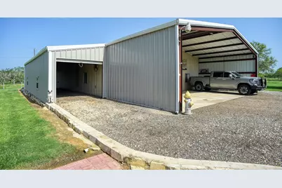 1940 County Road 335, Shiner, TX 77984 - Photo 27