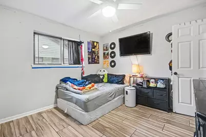 1114 Woodhorn Drive, Houston, TX 77062 - Photo 21