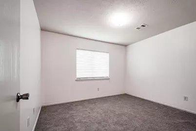 4435 Crossvine Avenue, Baytown, TX 77521 - Photo 11