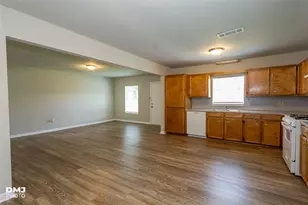 3140 Boyd Ave, Groves, TX 77619 - Photo 11