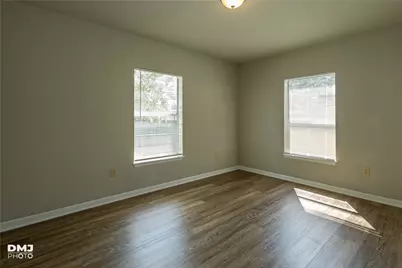 3140 Boyd Avenue, Groves, TX 77619 - Photo 17