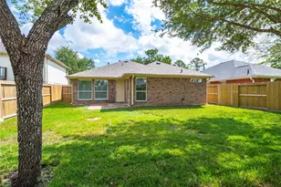 4337 Country Club Dr, Dickinson, TX 77539 - Photo 11