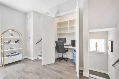 8411 Hempstead Road #H, Houston, TX 77008 - Photo 15