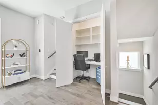 8411 Hempstead Rd, Houston, TX 77008 - Photo 15