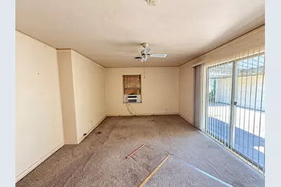 5551 Aspen Street, Houston, TX 77081 - Photo 15