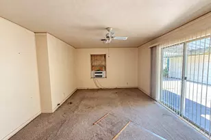 5551 Aspen St, Houston, TX 77081 - Photo 15