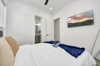 3907 Maggie Street, Houston, TX 77051 - Photo 25