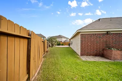 18314 Grove Fair Court, Houston, TX 77084 - Photo 29
