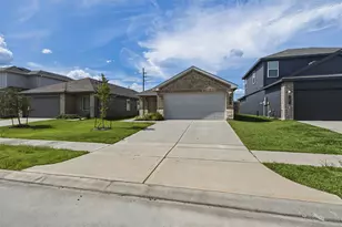 1806 Legacy Hills Dr, Houston, TX 77067 - Photo 3