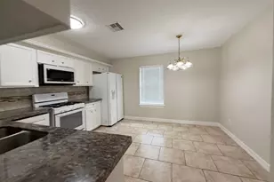 23103 Berry Pine Dr, Spring, TX 77373 - Photo 7