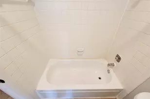 8801 Hammerly Blvd, Houston, TX 77080 - Photo 17