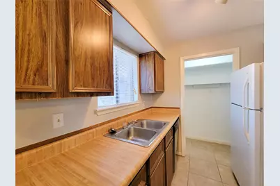 8801 Hammerly Boulevard #501, Houston, TX 77080 - Photo 11