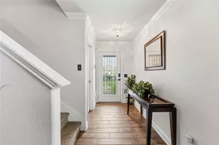 10114 Orchid Spring Ln, Houston, TX 77044 - Photo 3