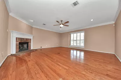 7807 Leaf Point Court, Houston, TX 77095 - Photo 15