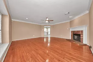7807 Leaf Point Ct, Houston, TX 77095 - Photo 17