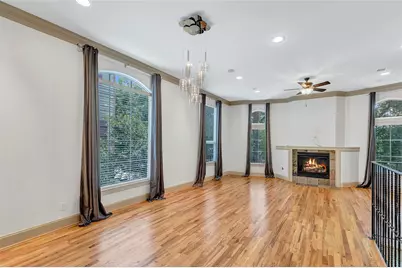 5014 Schuler Street, Houston, TX 77007 - Photo 13