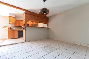 3719 Heatherbrook Dr, Houston, TX 77045 - Photo 17