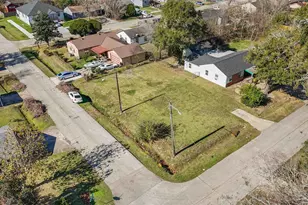 10530 Chesterfield Dr, Houston, TX 77051 - Photo 1