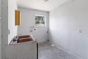 1427 W 22nd St, Houston, TX 77008 - Photo 15