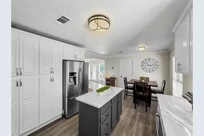 950 Monterrey Drive, Beaumont, TX 77706 - Photo 13