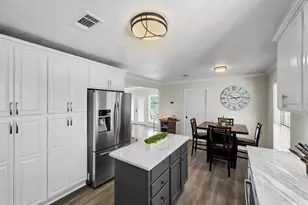 950 Monterrey Dr, Beaumont, TX 77706 - Photo 13