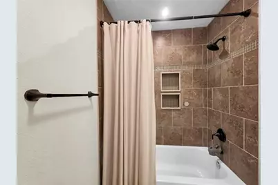 950 Monterrey Drive, Beaumont, TX 77706 - Photo 33