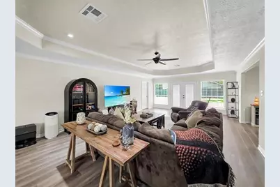 950 Monterrey Drive, Beaumont, TX 77706 - Photo 5