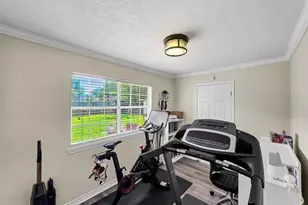 950 Monterrey Dr, Beaumont, TX 77706 - Photo 19