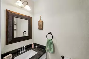 950 Monterrey Dr, Beaumont, TX 77706 - Photo 21