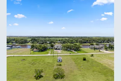 2777 Cr 291 Red Bend Road, Sargent, TX 77414 - Photo 37