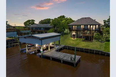 2777 Cr 291 Red Bend Road, Sargent, TX 77414 - Photo 1