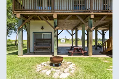 2777 Cr 291 Red Bend Road, Sargent, TX 77414 - Photo 5
