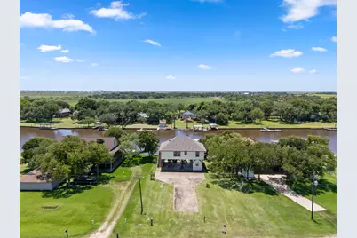 2777 Cr 291 Red Bend Road, Sargent, TX 77414 - Photo 41