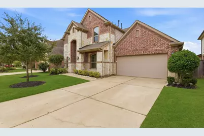 18915 Hilltop Valley Drive, Cypress, TX 77429 - Photo 5