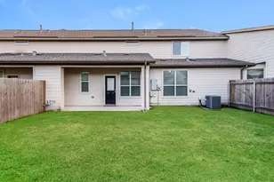 9731 Cira Court, Houston, TX 77044 - Photo 3
