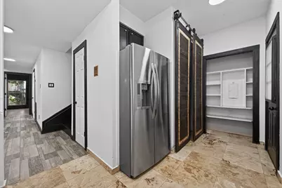 2129 Lake Village Drive, Houston, TX 77339 - Photo 9