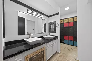 2129 Lake Village Dr, Houston, TX 77339 - Photo 13