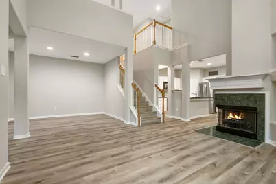 151 E Greenhill Terrace Place, The Woodlands, TX 77382 - Photo 9