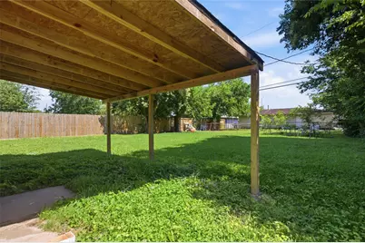 5622 Woodgreen Street, Houston, TX 77033 - Photo 19