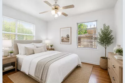 5622 Woodgreen Street, Houston, TX 77033 - Photo 13