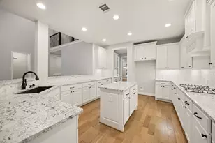 10703 William Pass Ln, Cypress, TX 77433 - Photo 23