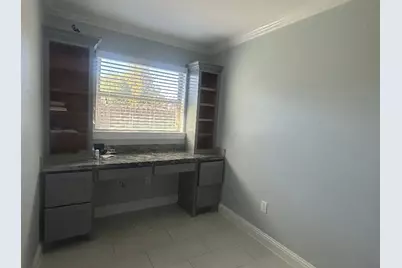 10002 Paintbrush Lane, Sugar Land, TX 77498 - Photo 11