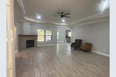 10002 Paintbrush Lane, Sugar Land, TX 77498 - Photo 9